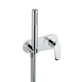Nio 68977E shower group with single lever bath mixer and shower set