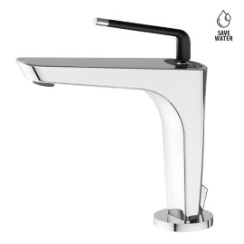 Single-lever basin mixer with 1”1/4 pop-up waste set.